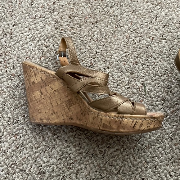 b.o.c. Shoes - Gold Wedges Size 8